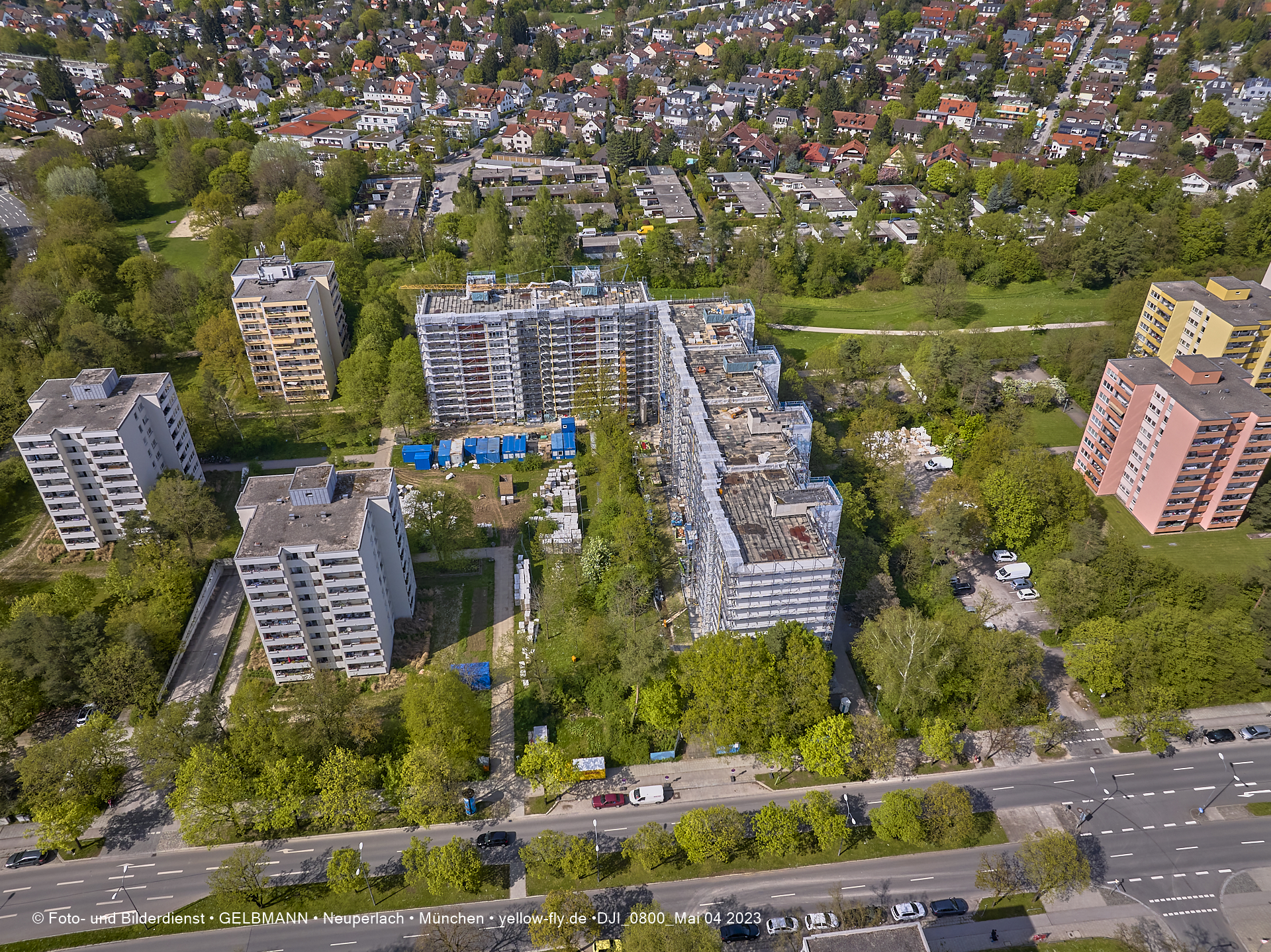 04.05.2023 - Sanierung am Karl-Marx-Ring 11-21 in Neuperlach
